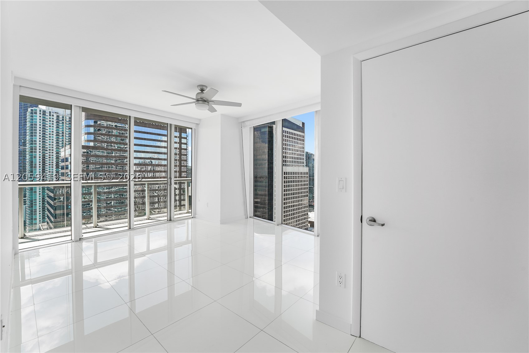 image Icon Brickell II12