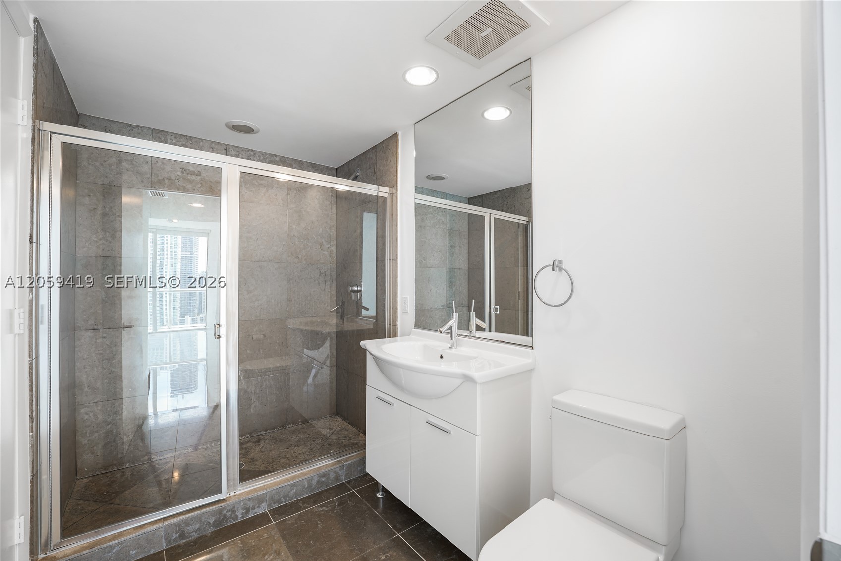 image Icon Brickell II18