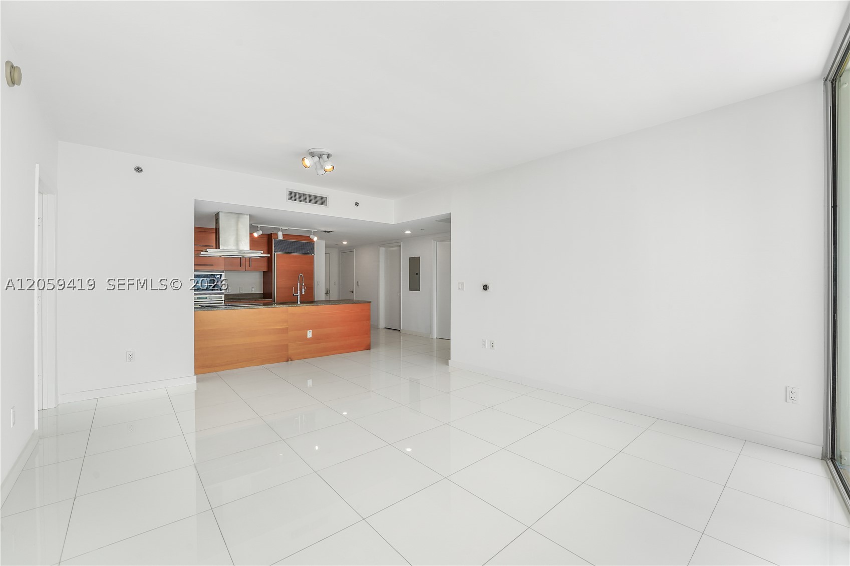 image Icon Brickell II8