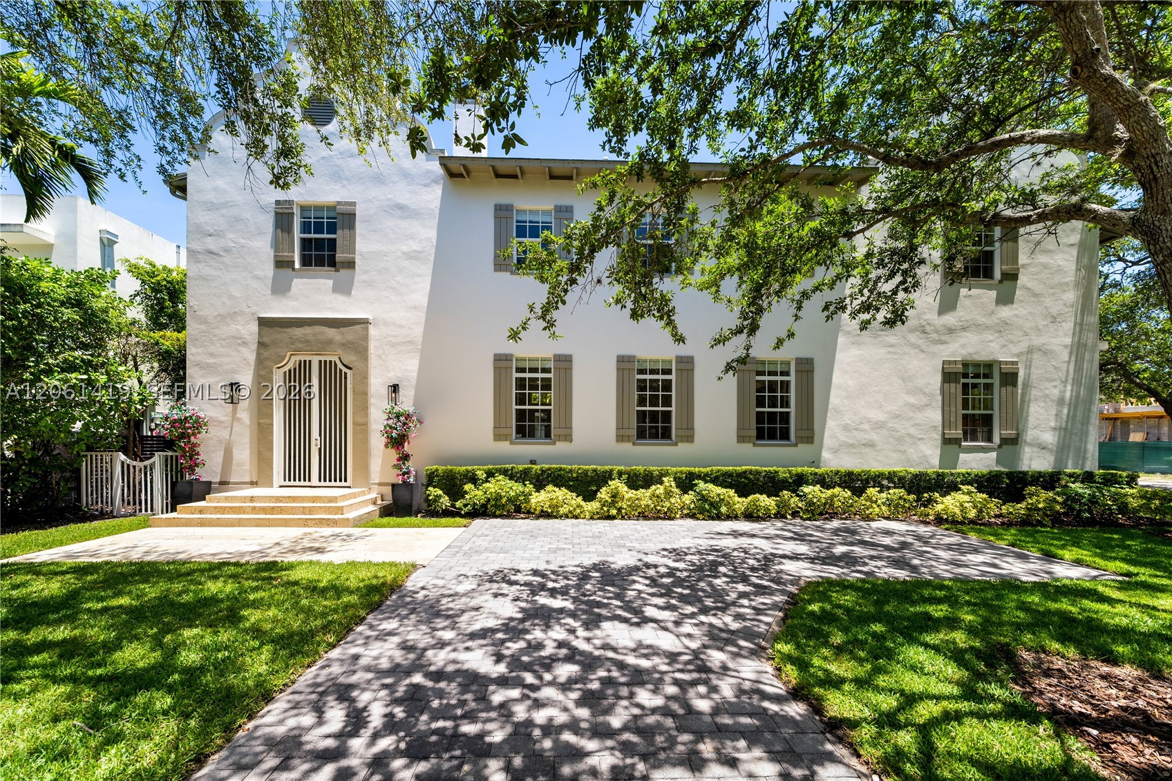 7745 SW 54th Ave Miami, FL 33143