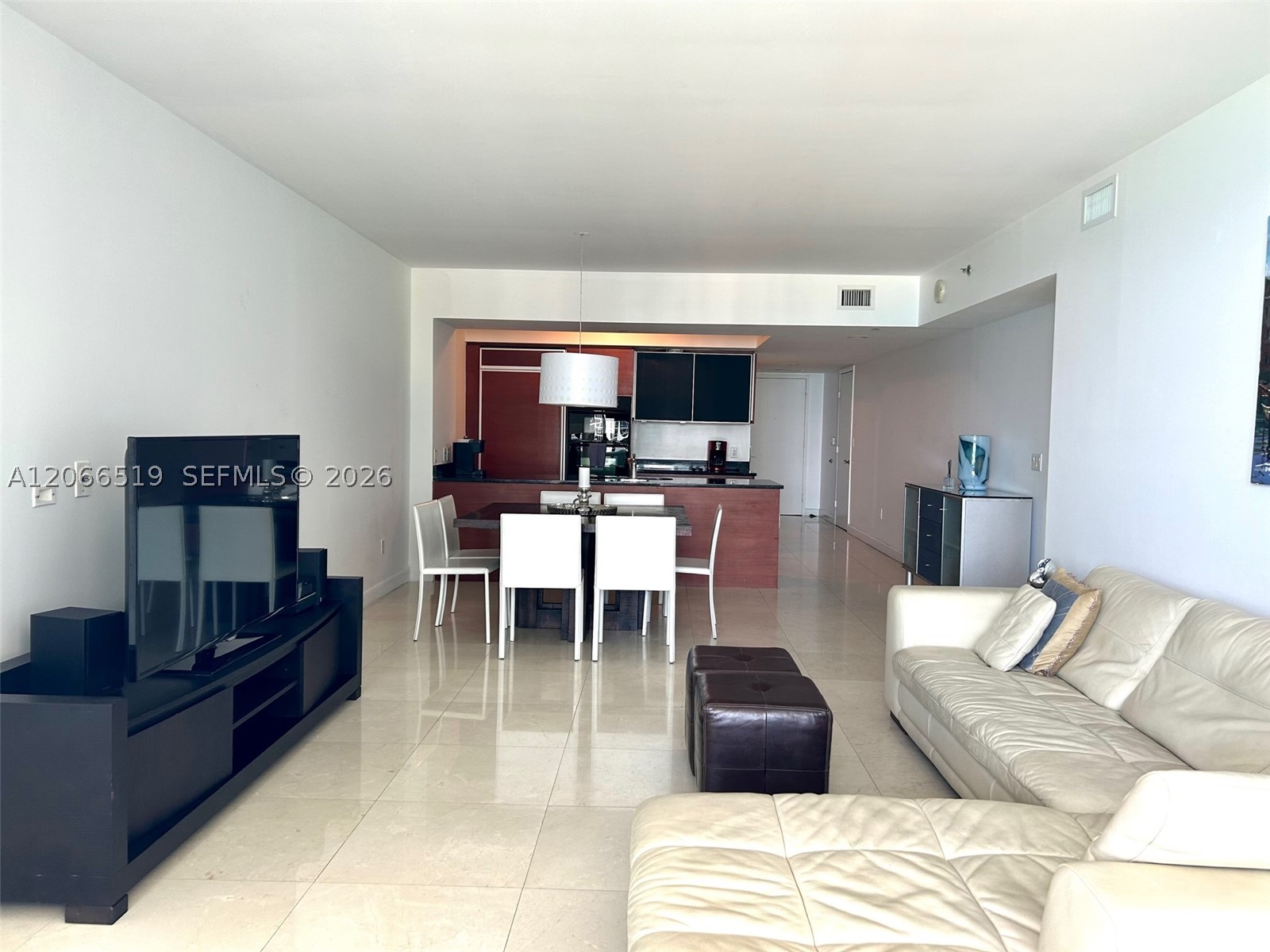 image Beach Club 231