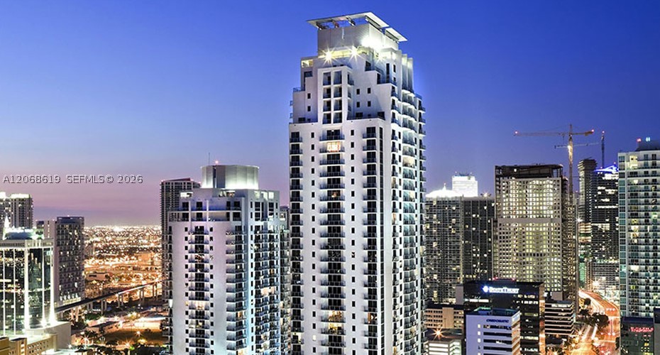 1060 Brickell Ave #1501