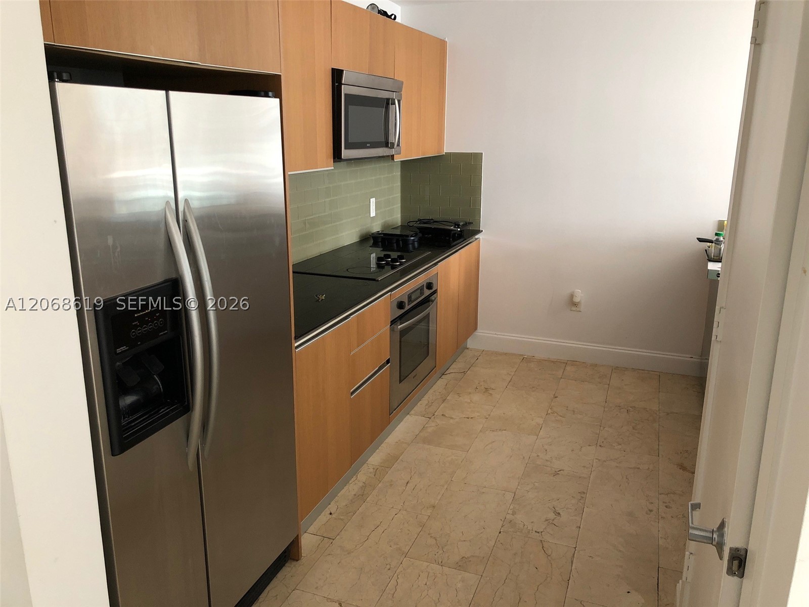 image 1060 Brickell - 10604