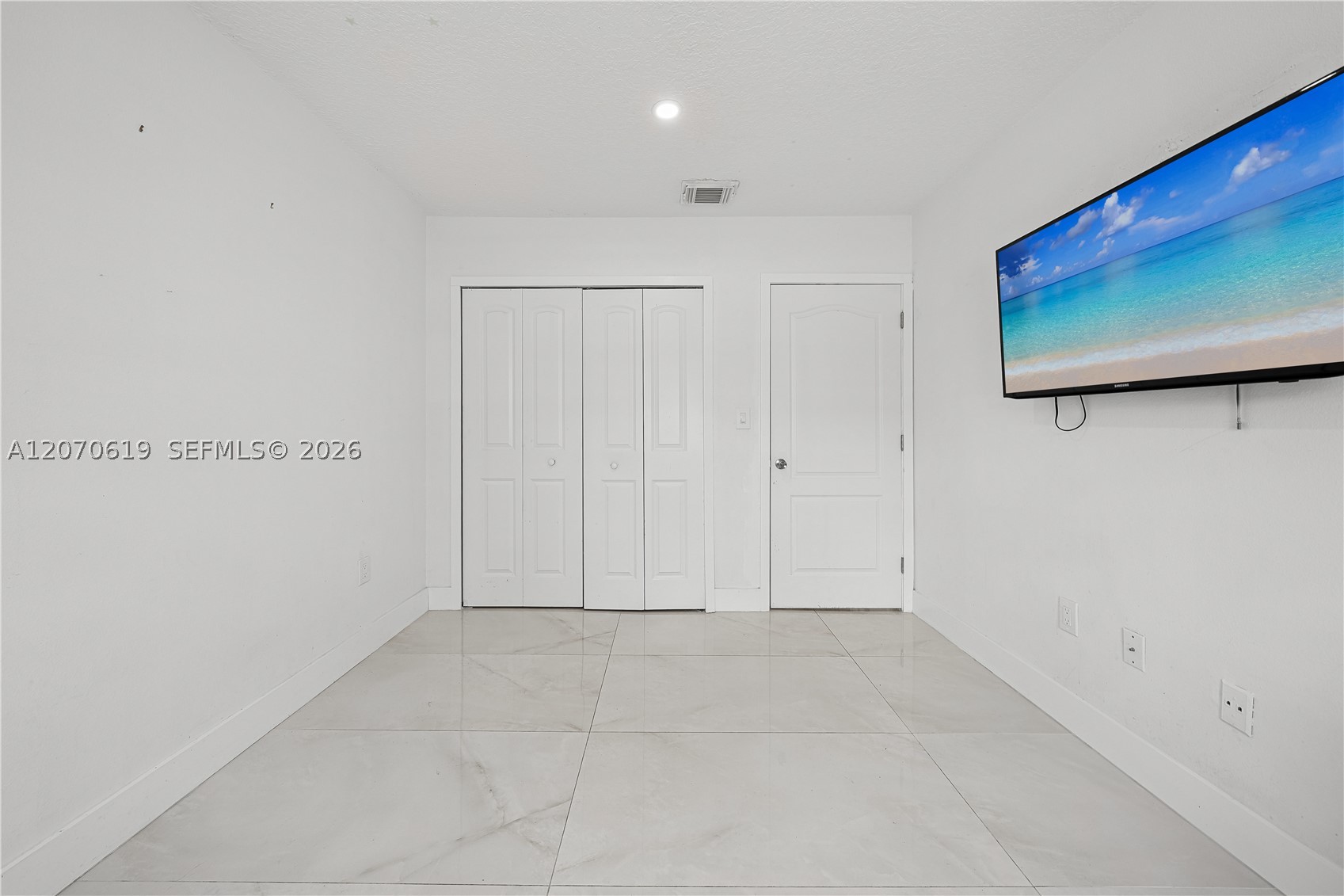 2902 SW 136th Ct Miami, FL 33175