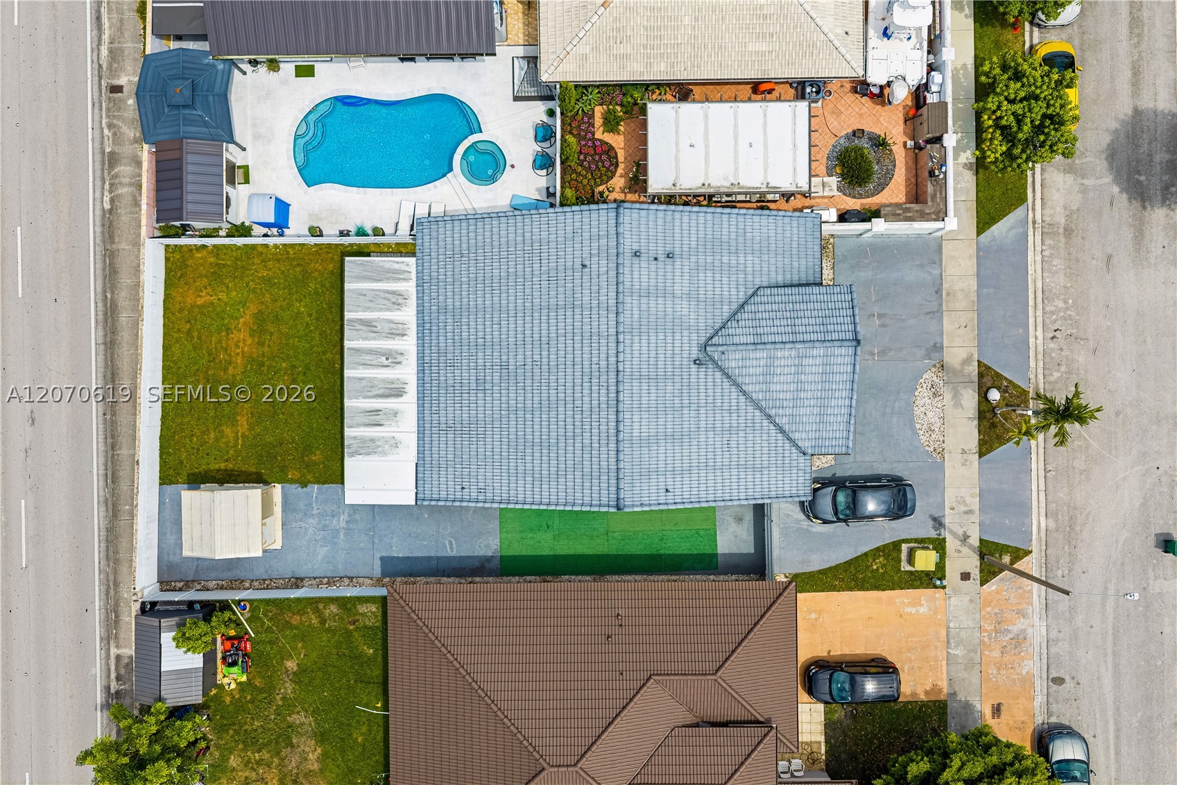 2902 SW 136th Ct Miami, FL 33175