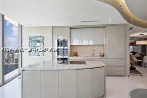 18975 Collins Ave #5404 Sunny Isles Beach, FL 33160