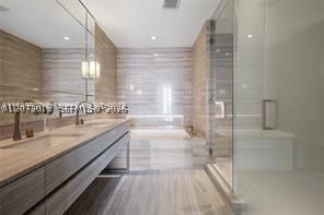 18975 Collins Ave #5404 Sunny Isles Beach, FL 33160