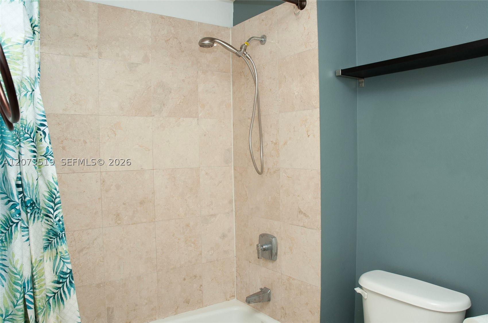 image Ten Aragon Condo12