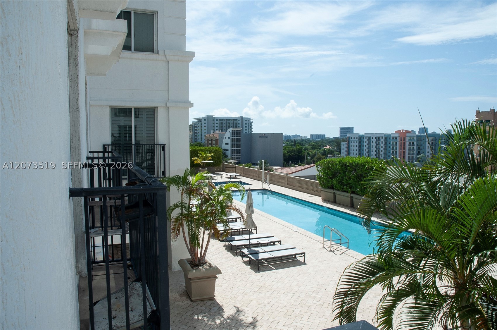 image Ten Aragon Condo16