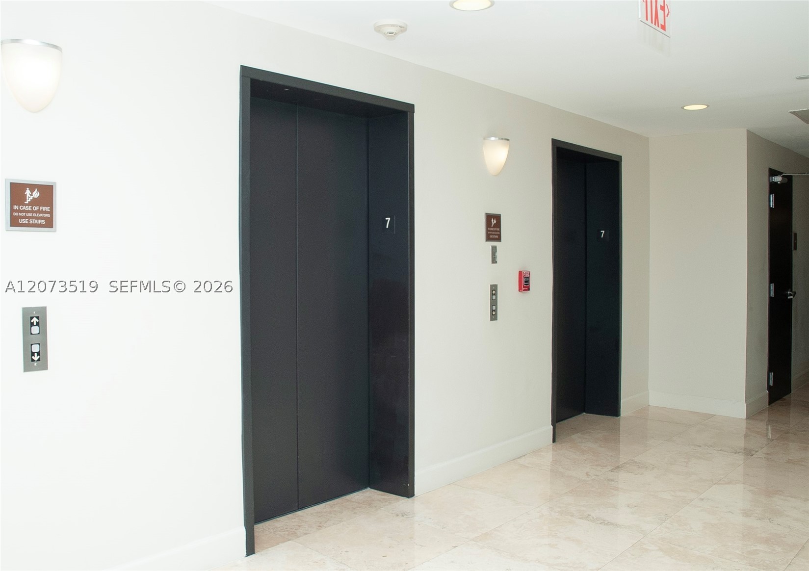 image Ten Aragon Condo19