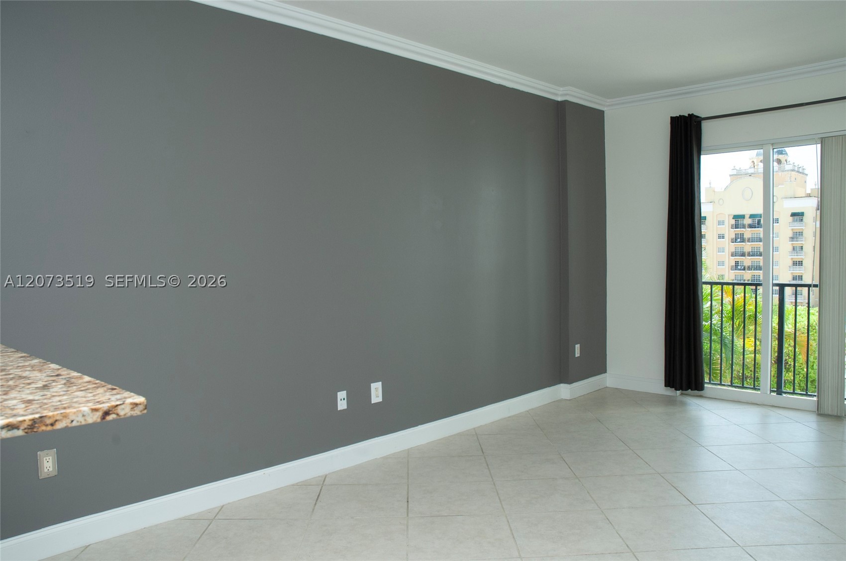 image Ten Aragon Condo6