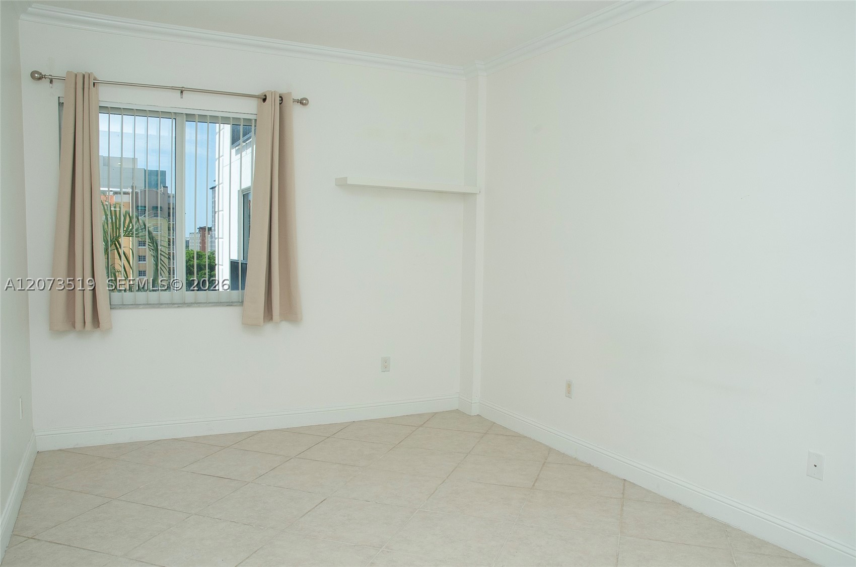 image Ten Aragon Condo8