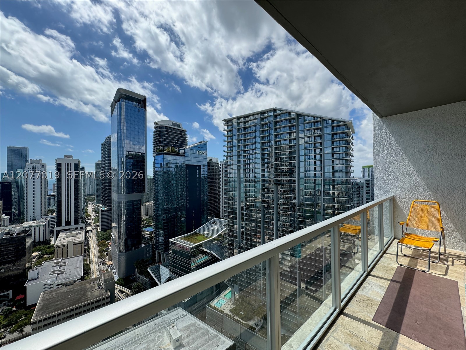 image 500 Brickell West1