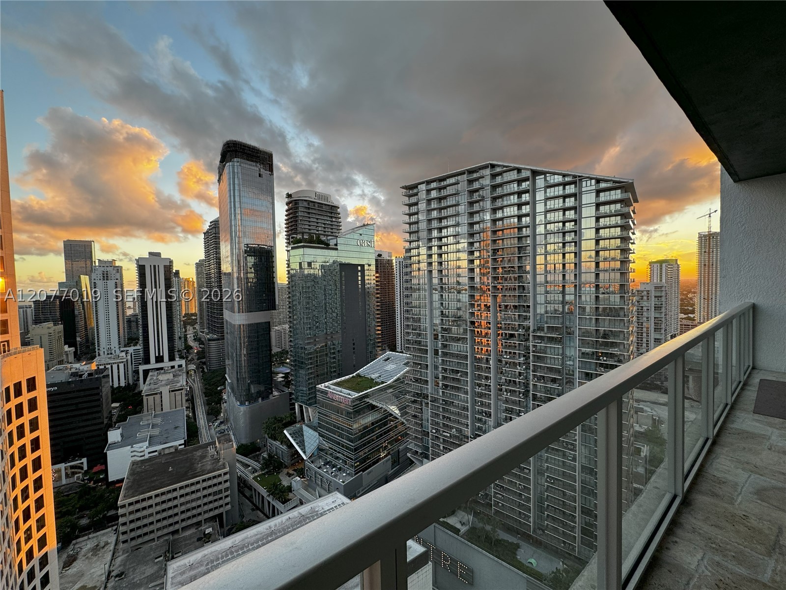 image 500 Brickell West2