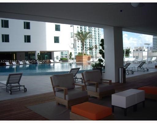 image 500 Brickell West37