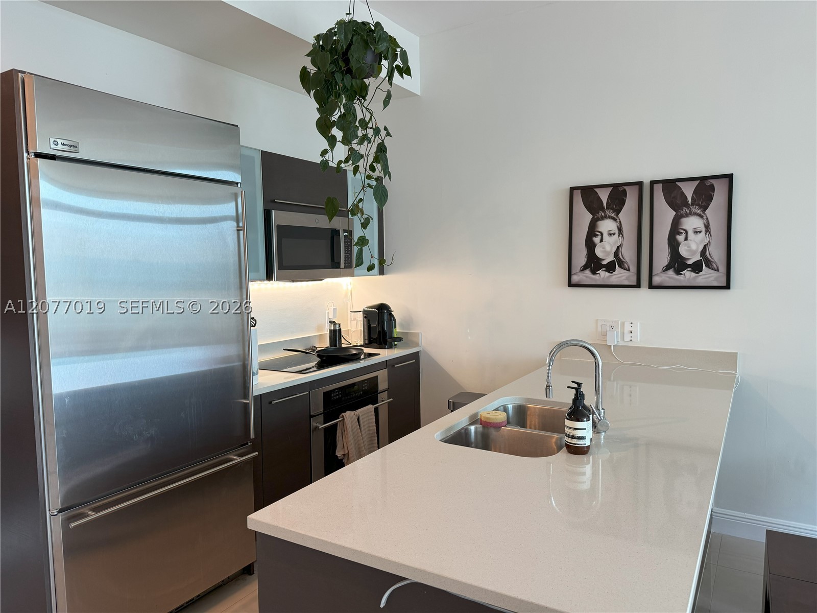 image 500 Brickell West39