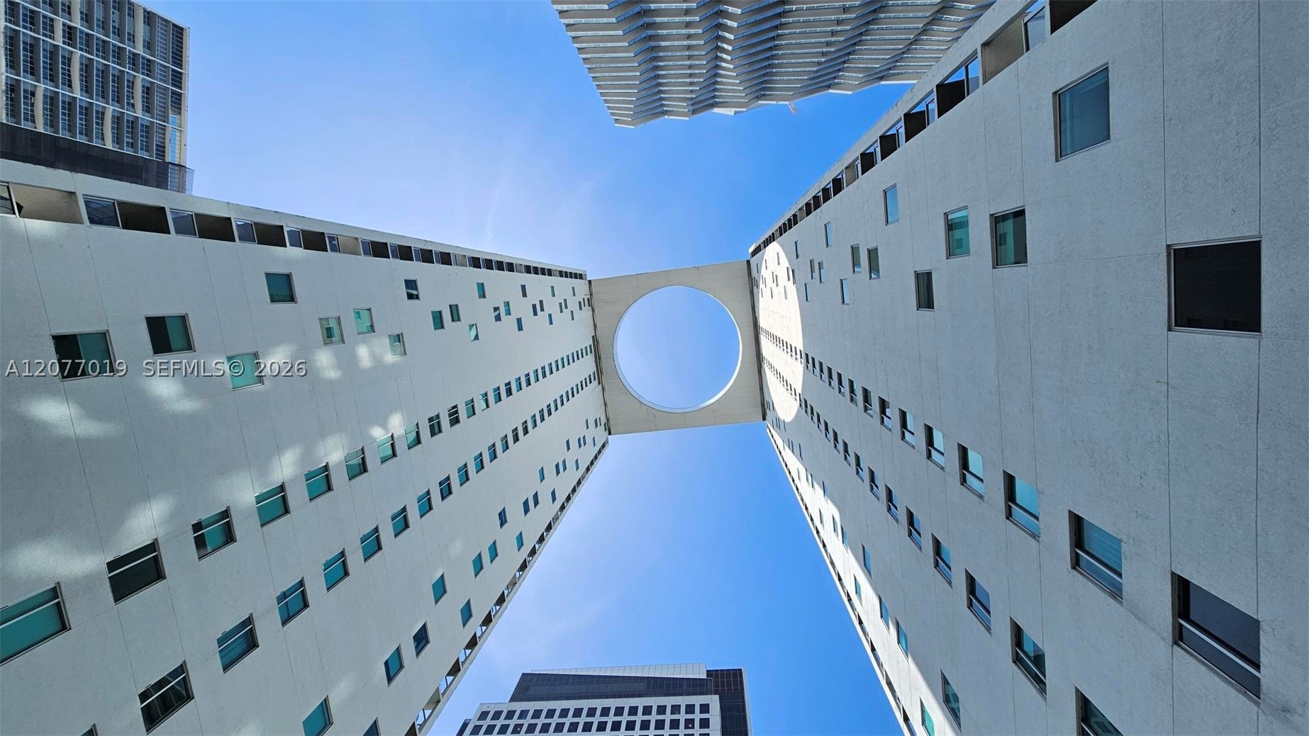 image 500 Brickell West48