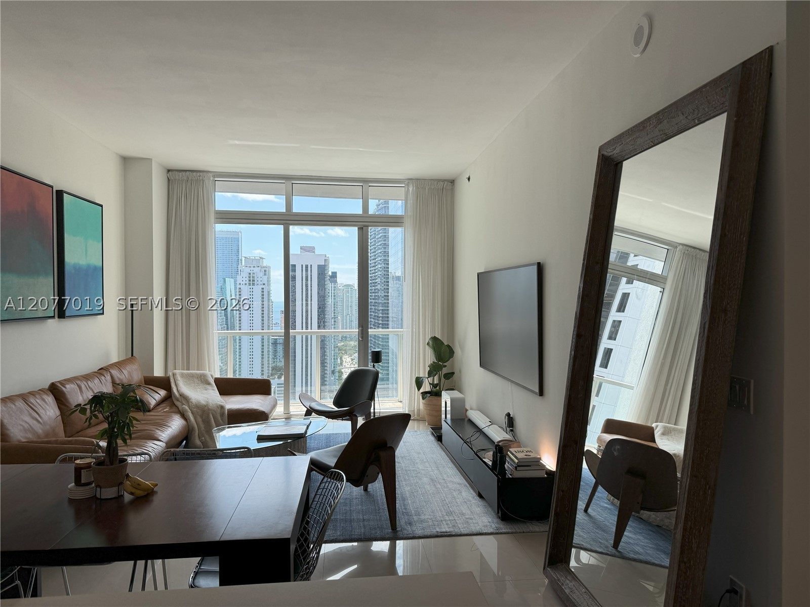 image 500 Brickell West5
