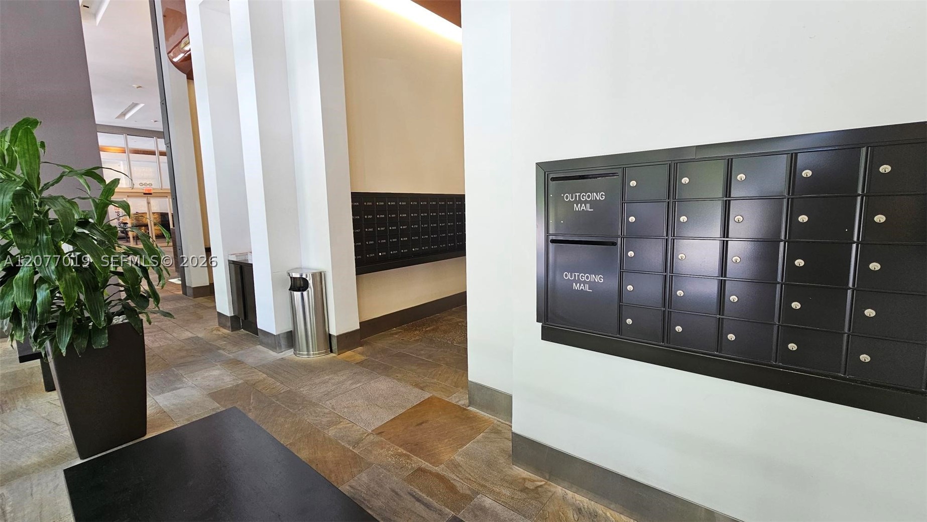 image 500 Brickell West59