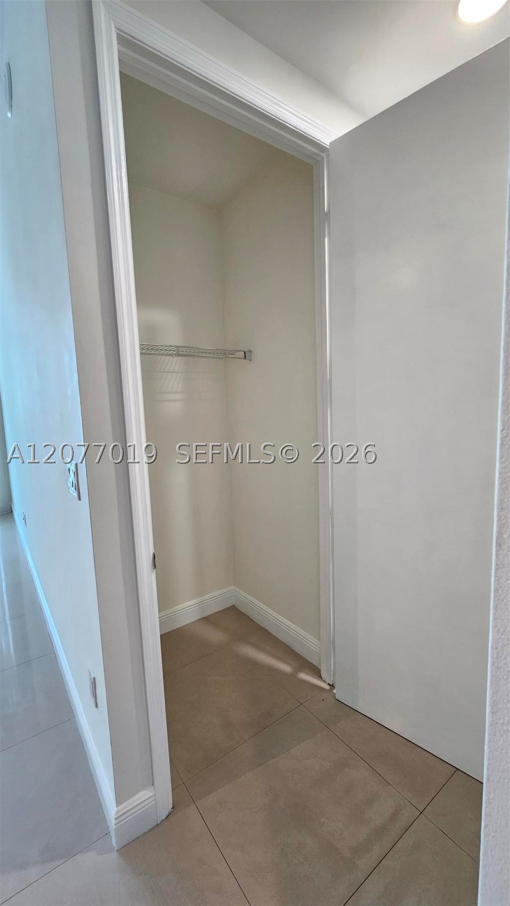 image 500 Brickell West64
