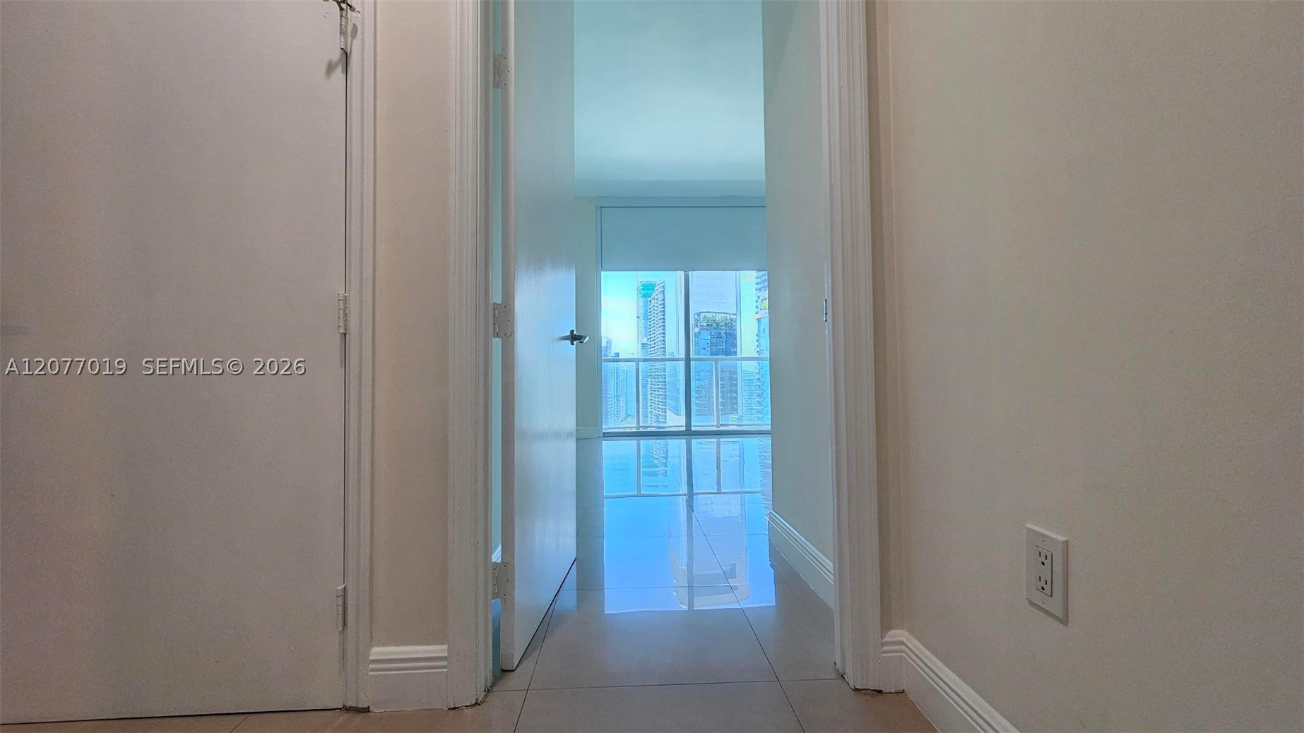 image 500 Brickell West71