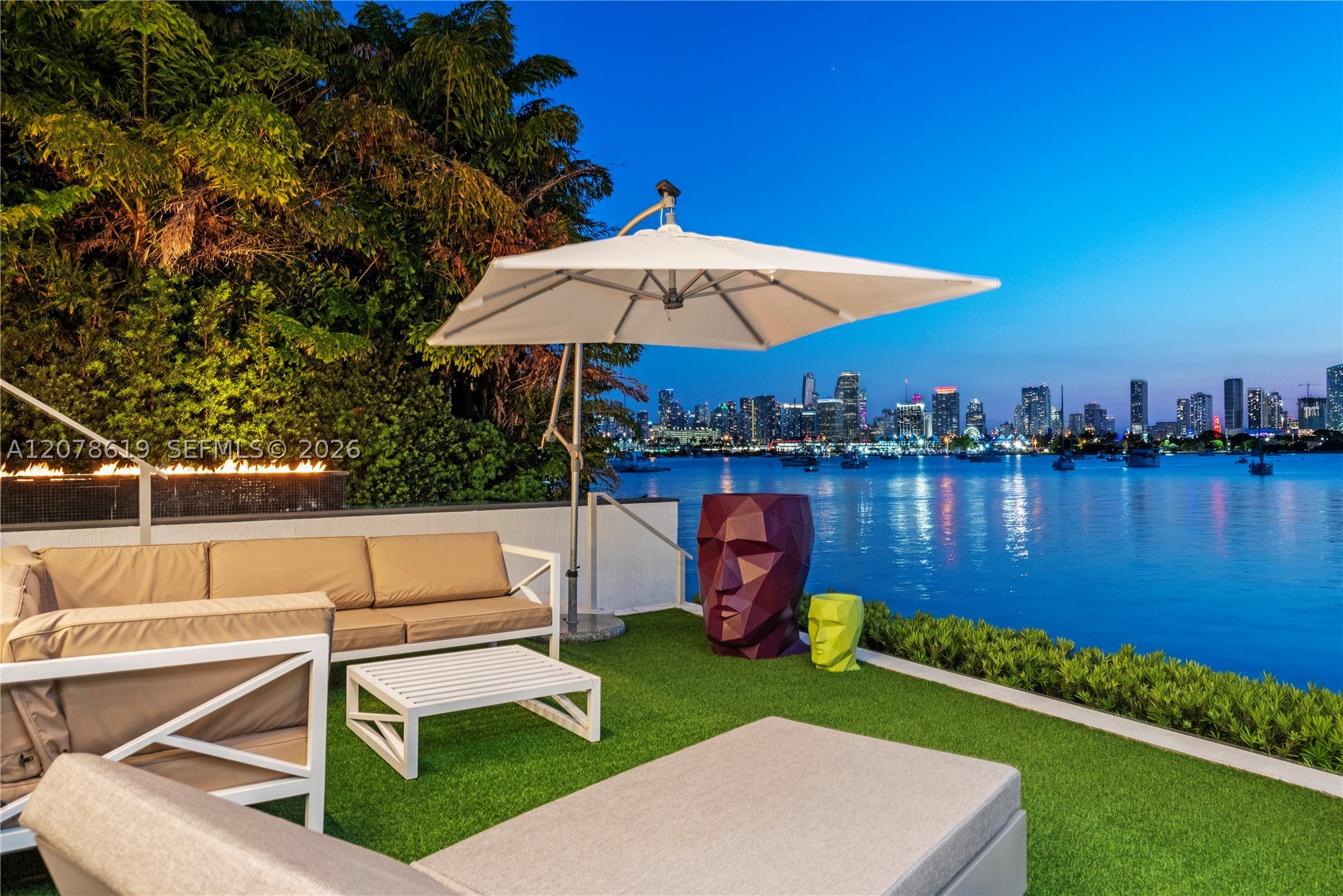 440 S Hibiscus Dr Miami Beach, FL 33139