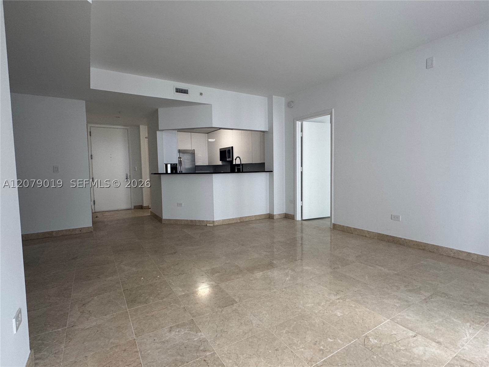 image Courts Brickell Key13