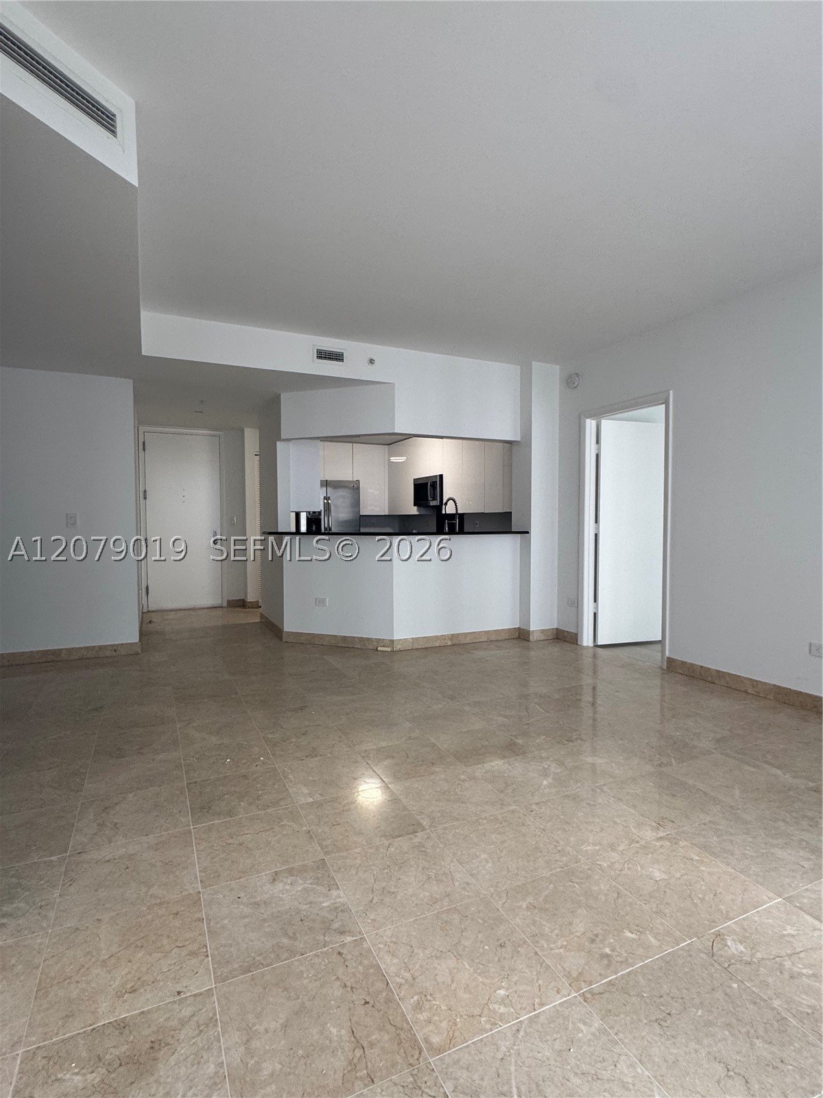 image Courts Brickell Key25