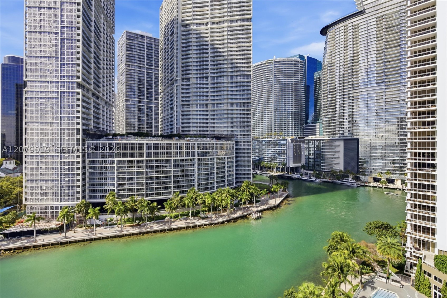image Courts Brickell Key3