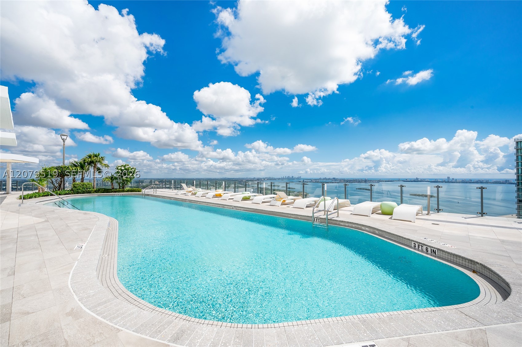 image Paraiso Bayviews3