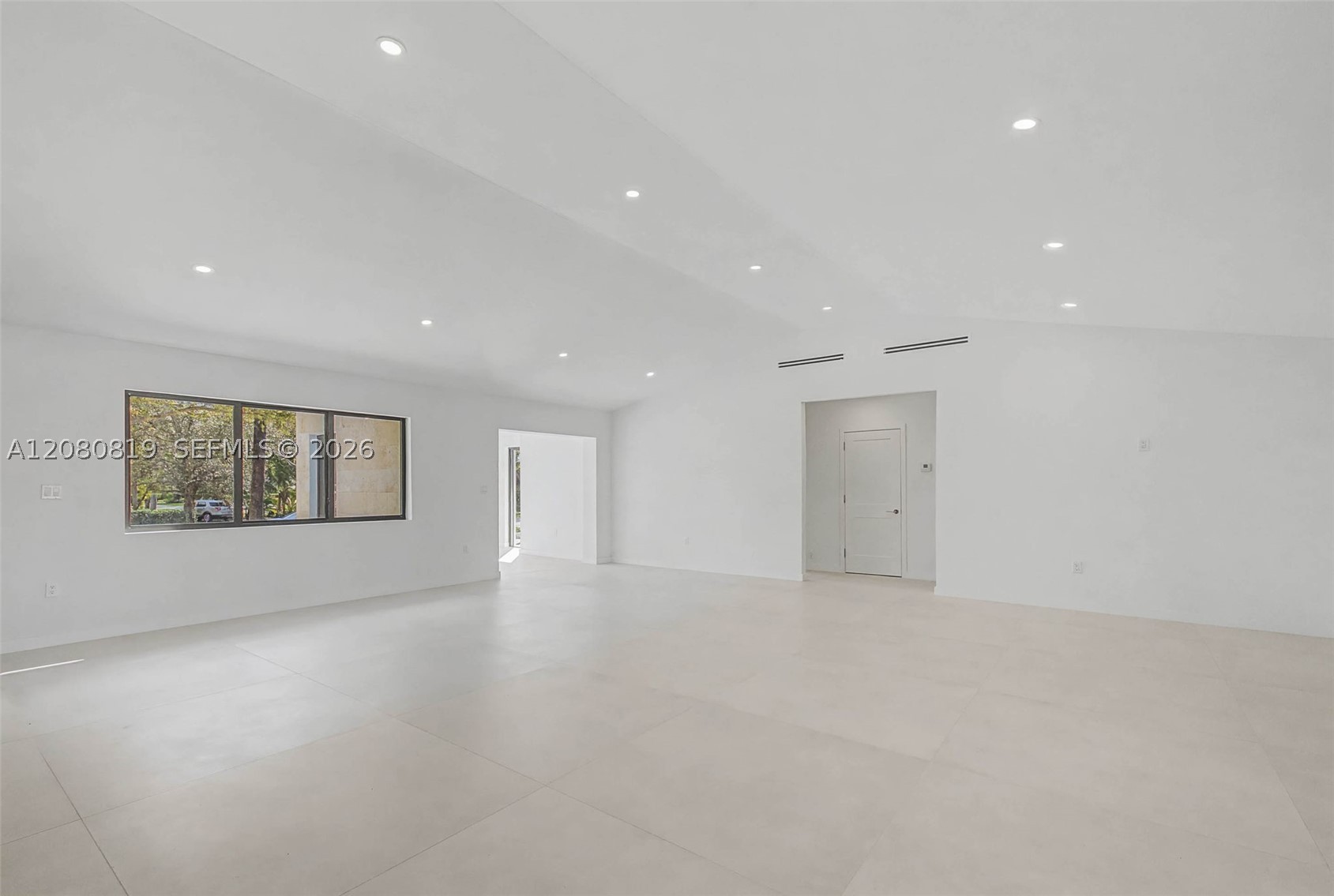 12940 SW 73rd Ave Pinecrest, FL 33156