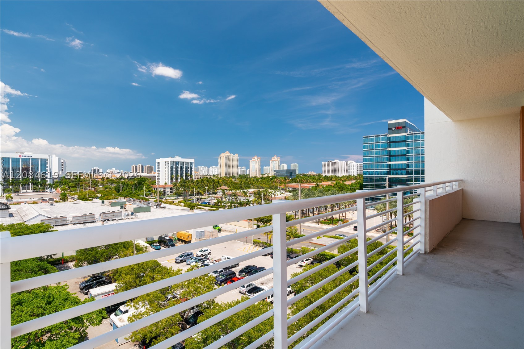 image The Venture at Aventura4