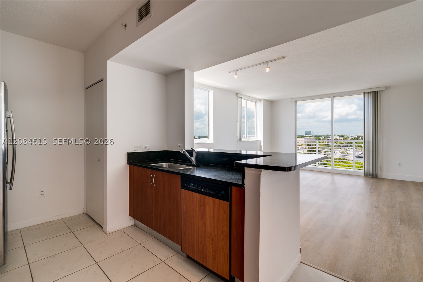 image The Venture at Aventura7