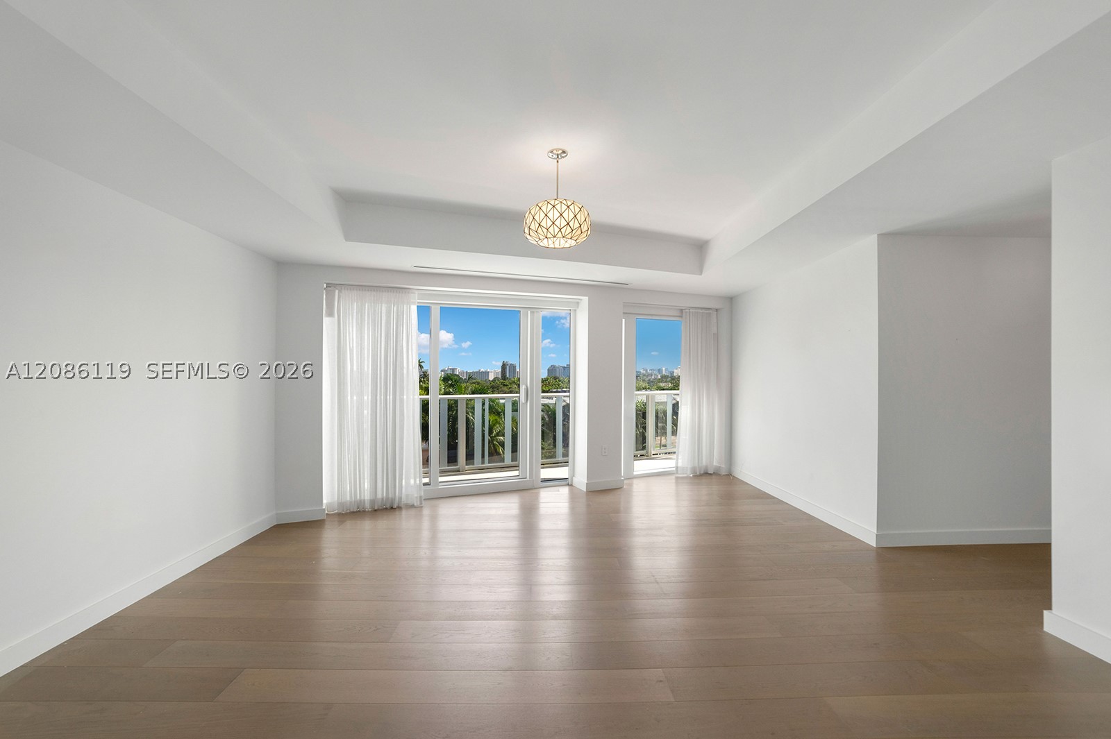 image Ritz-Carlton Residences Miami Beach15