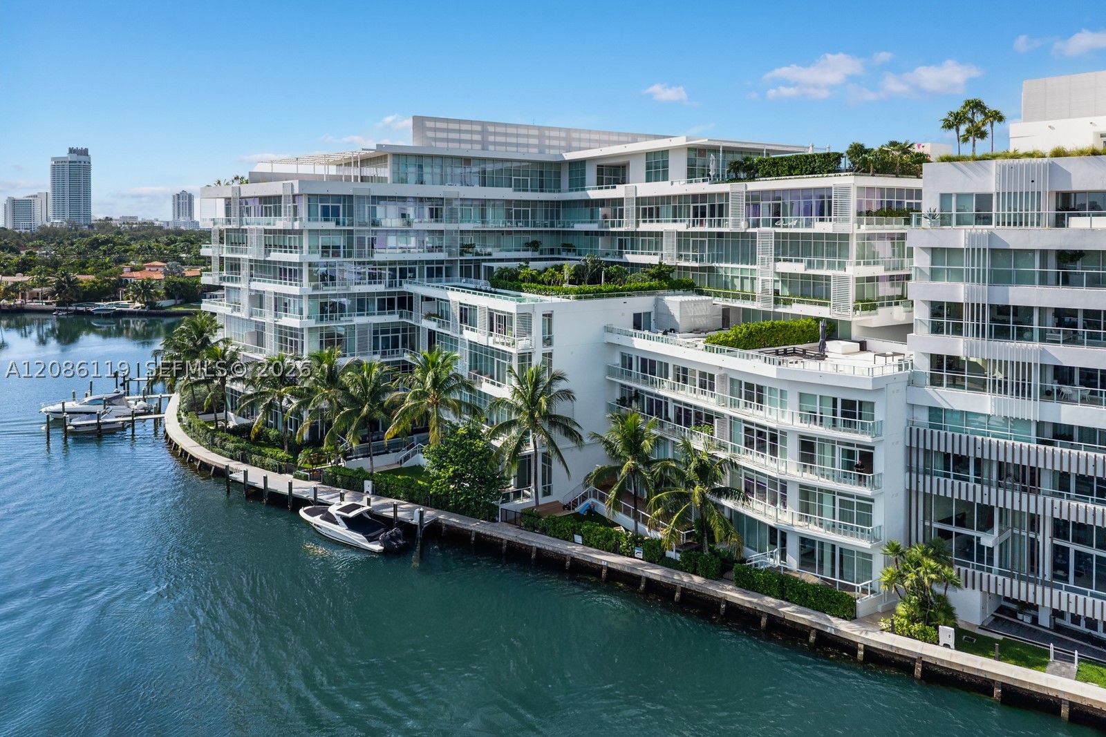 image Ritz-Carlton Residences Miami Beach26