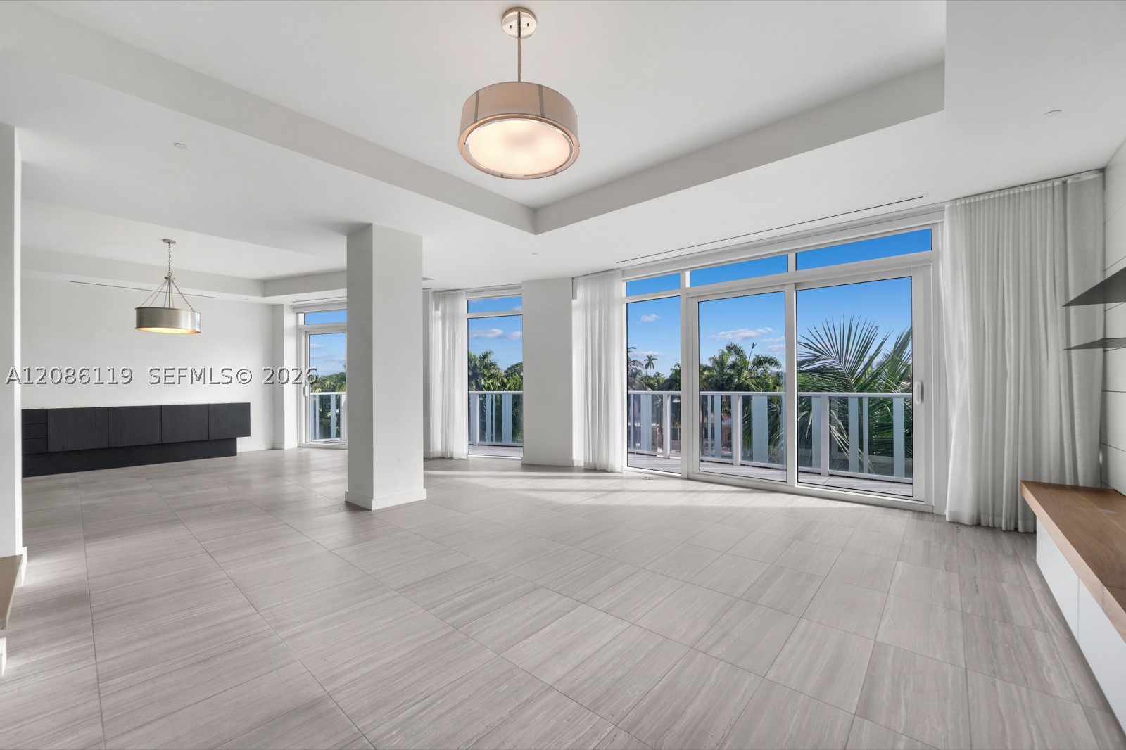 image Ritz-Carlton Residences Miami Beach2