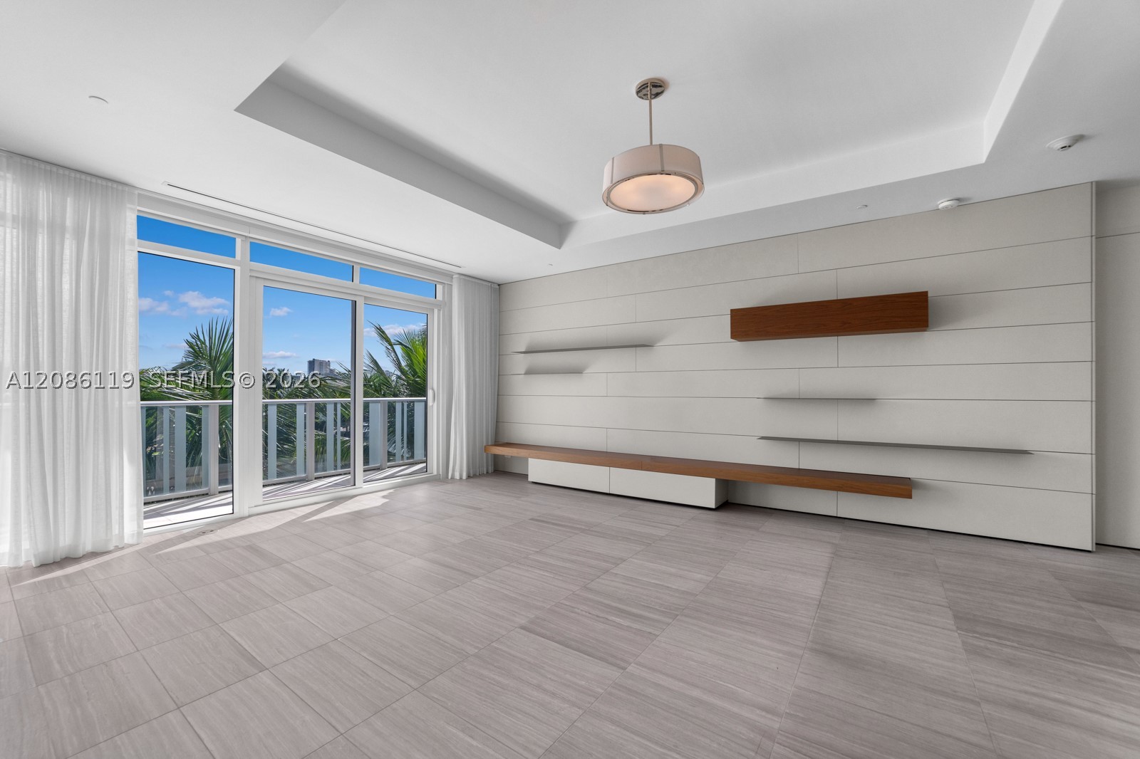image Ritz-Carlton Residences Miami Beach4