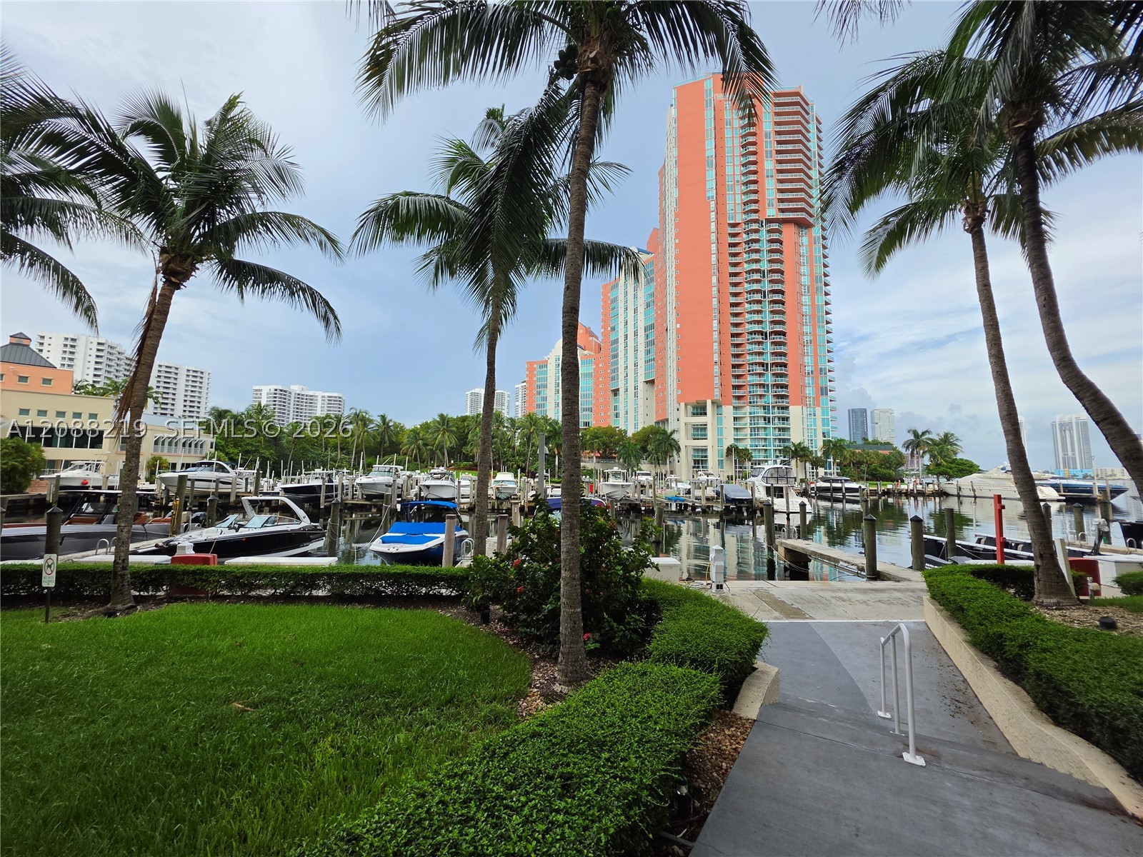 image Aventura Marina 126