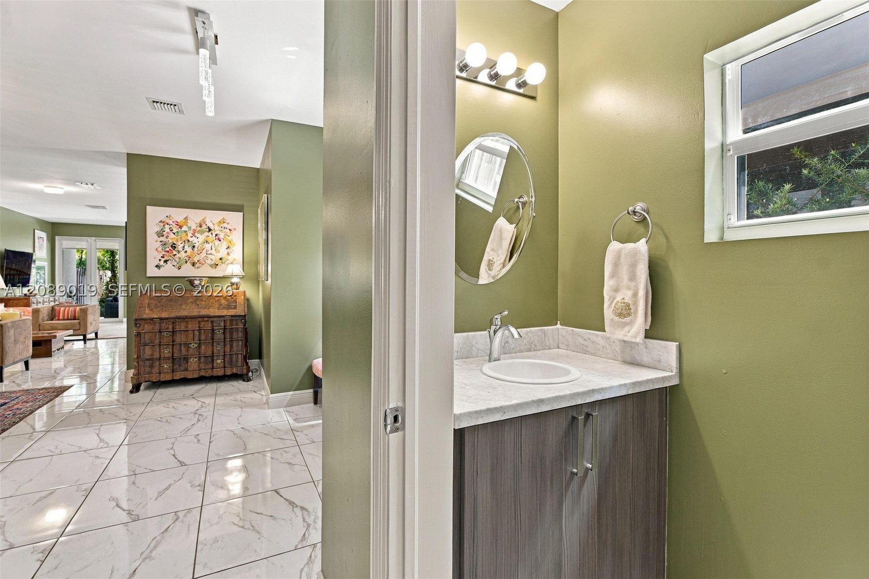 3139 Hibiscus St #3139 Miami, FL 33133