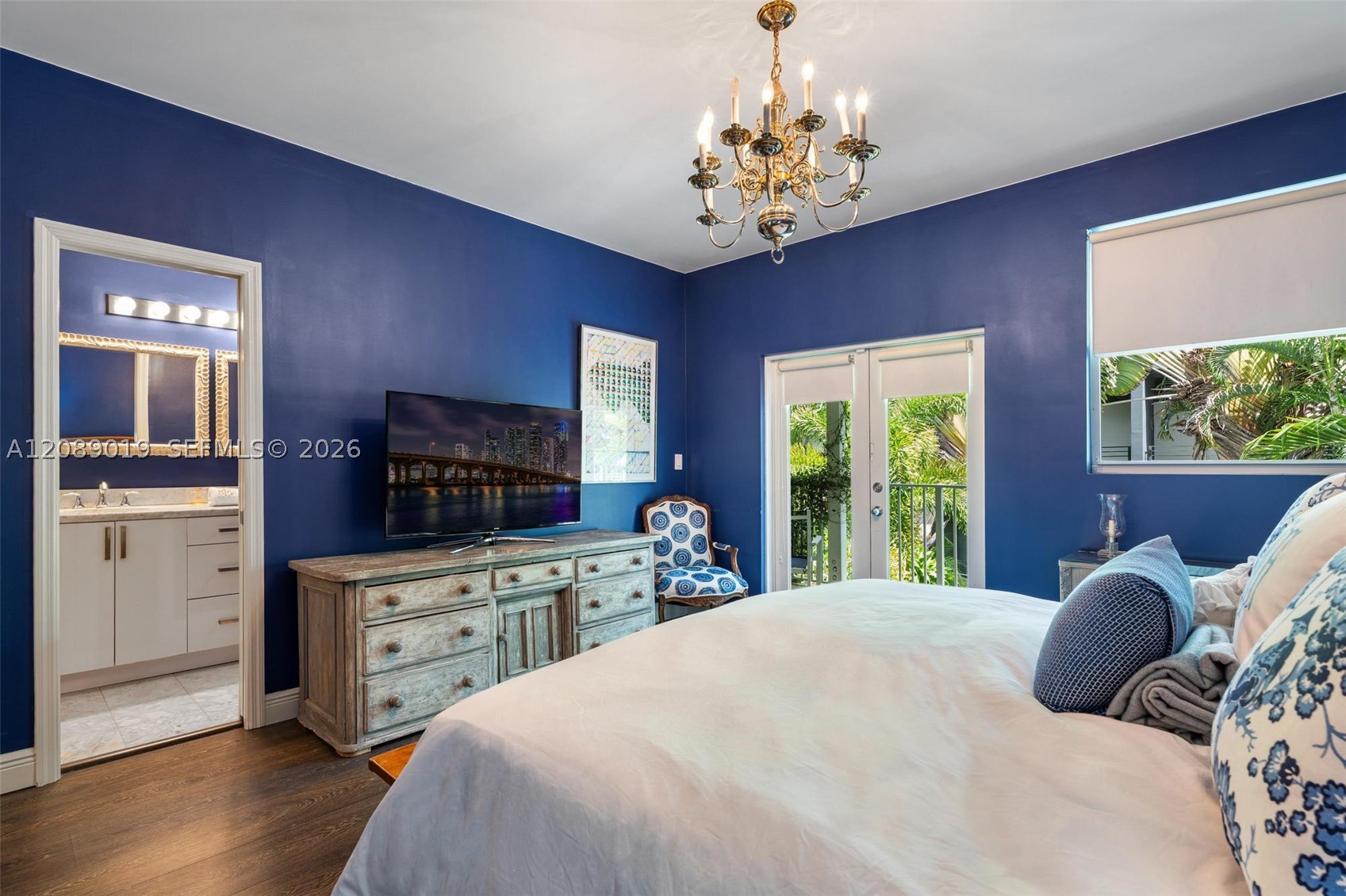 3139 Hibiscus St #3139 Miami, FL 33133
