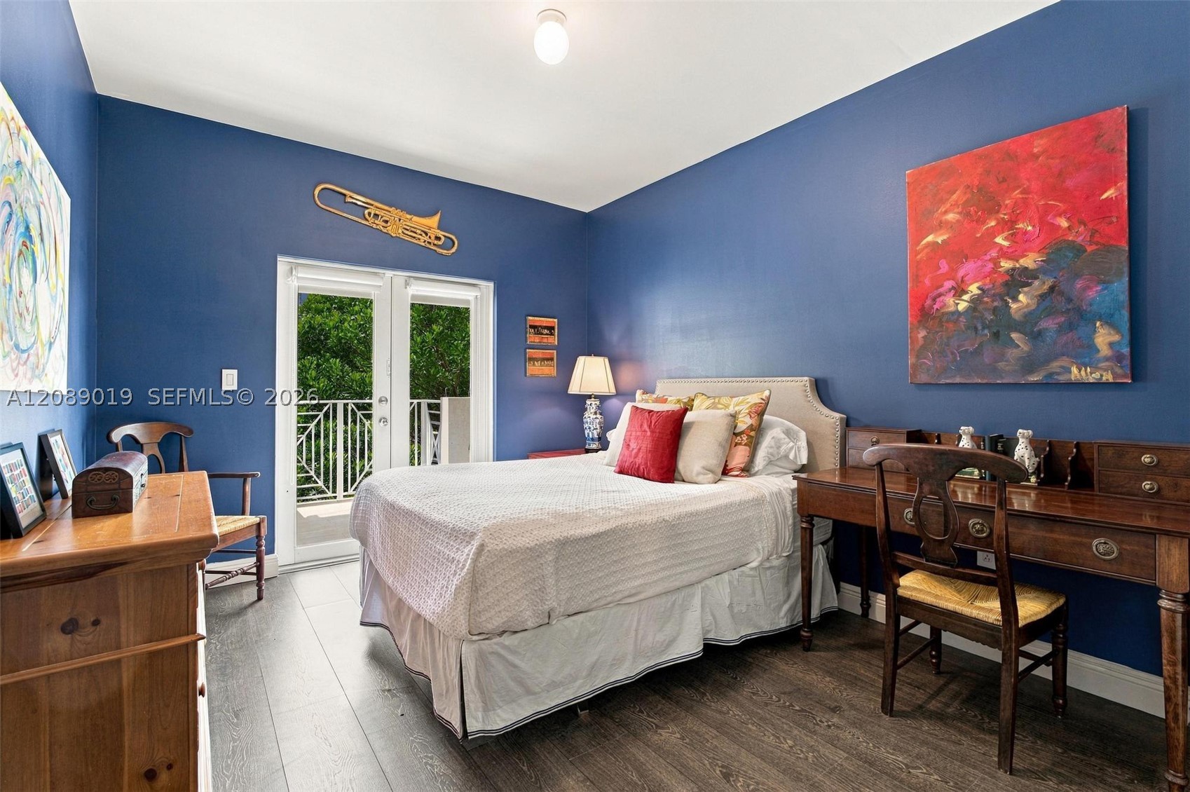3139 Hibiscus St #3139 Miami, FL 33133