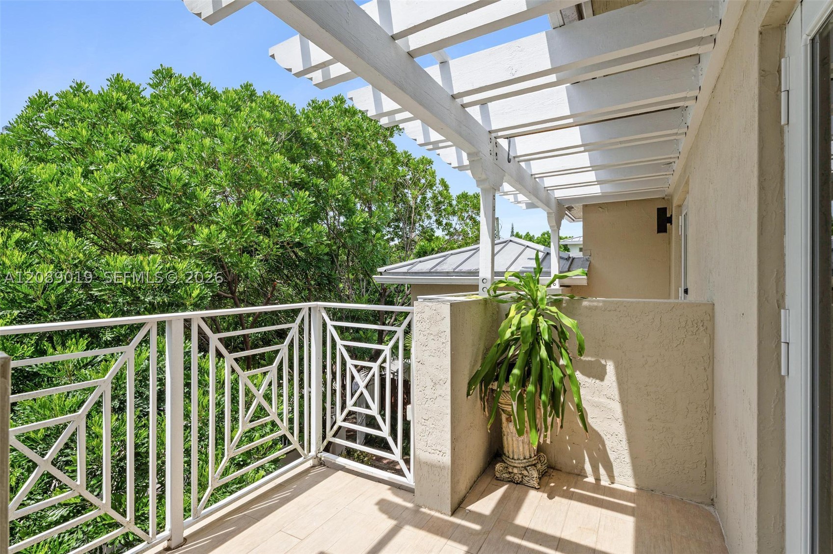 3139 Hibiscus St #3139 Miami, FL 33133