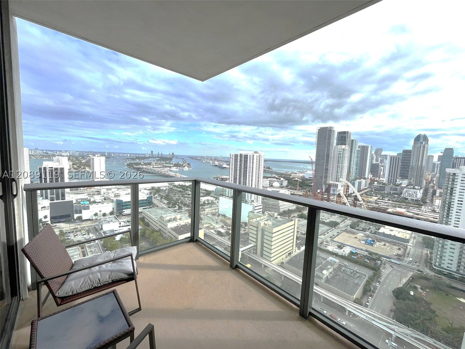 image Canvas14