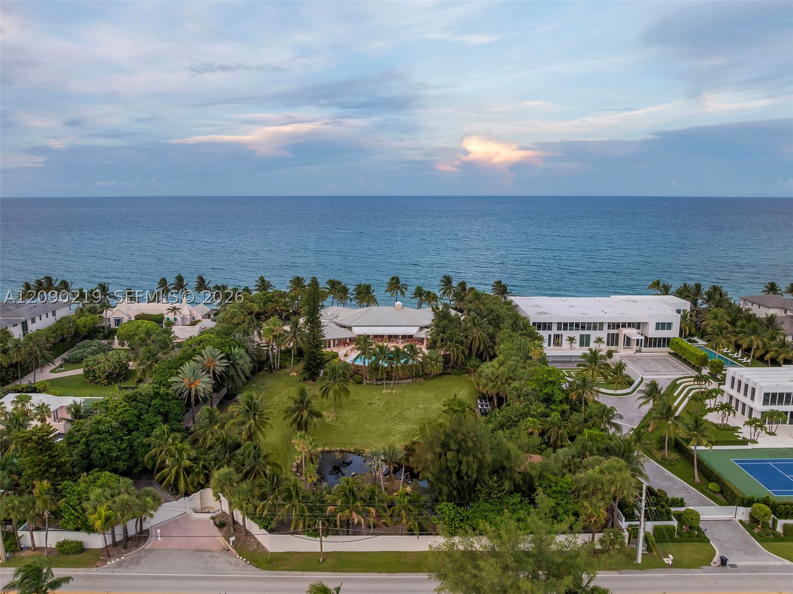960 S Ocean Blvd Manalapan, FL 33462