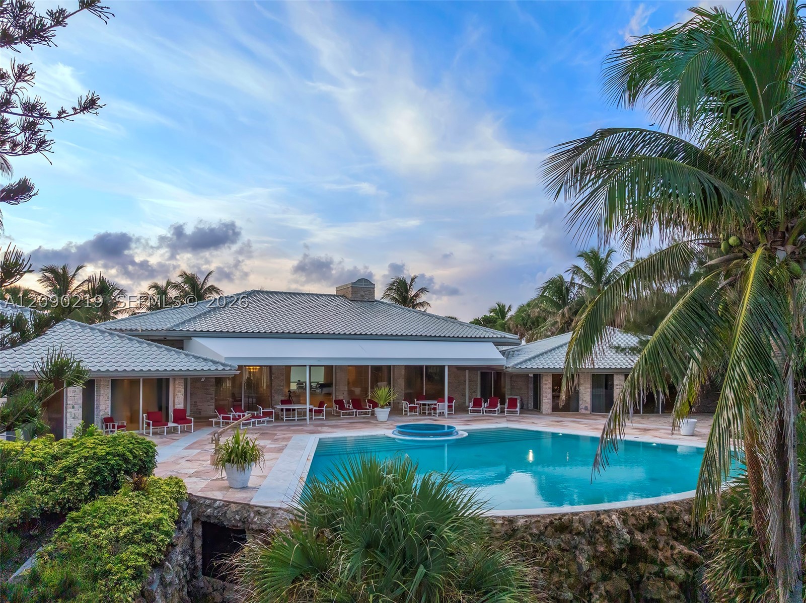 960 S Ocean Blvd Manalapan, FL 33462