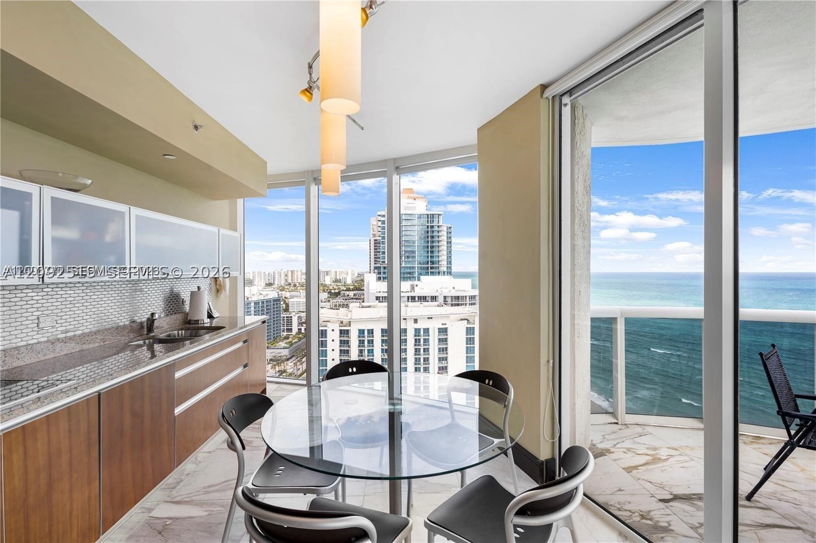 image Ocean Four7