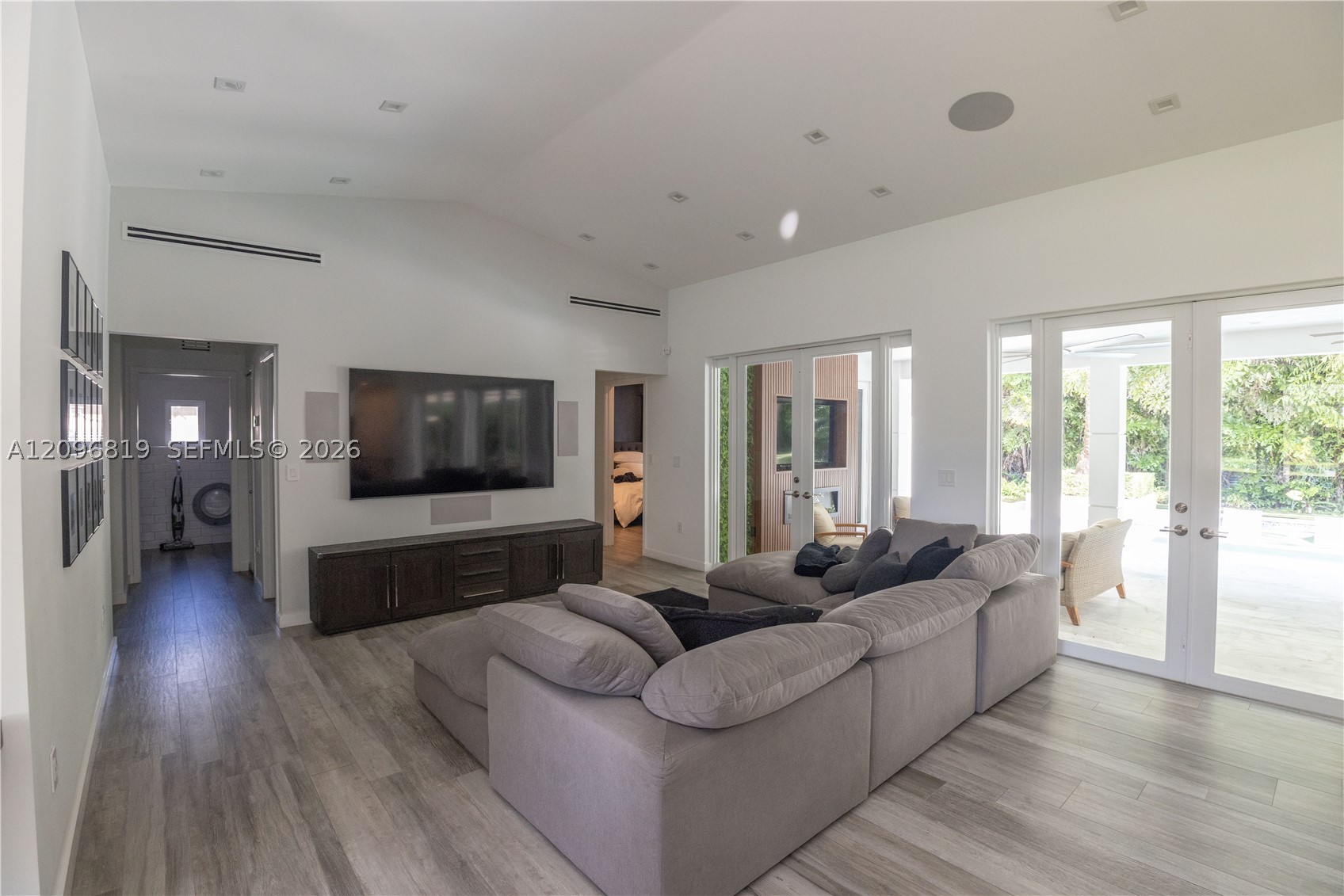 7985 SW 99th St Miami, FL 33156