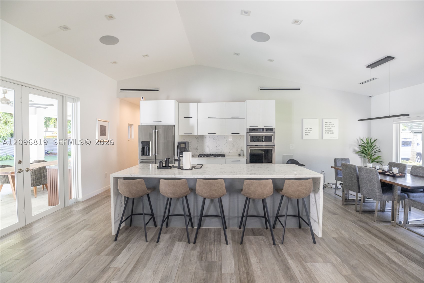 7985 SW 99th St Miami, FL 33156