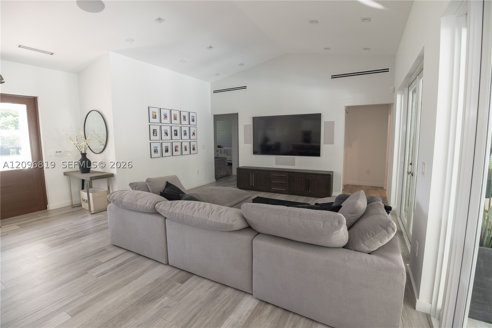 7985 SW 99th St Miami, FL 33156