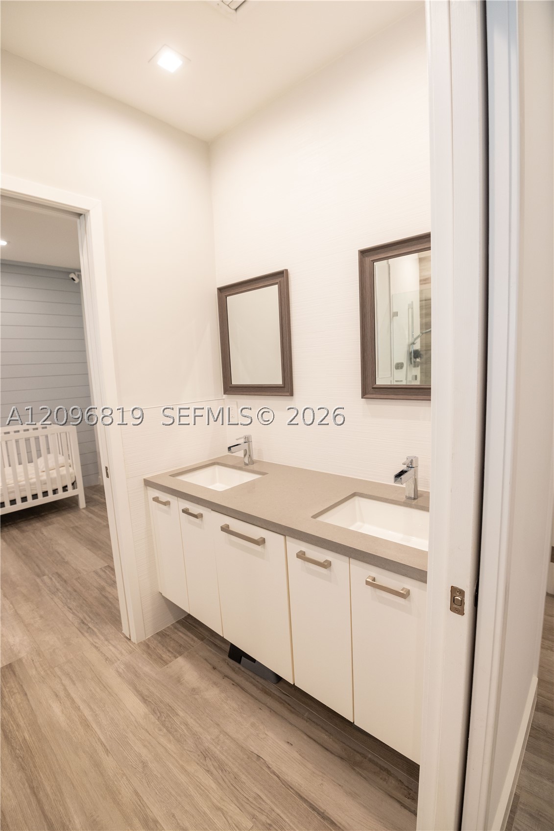 7985 SW 99th St Miami, FL 33156